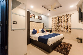 Hotel Aksa Powai ムンバイ エクステリア 写真